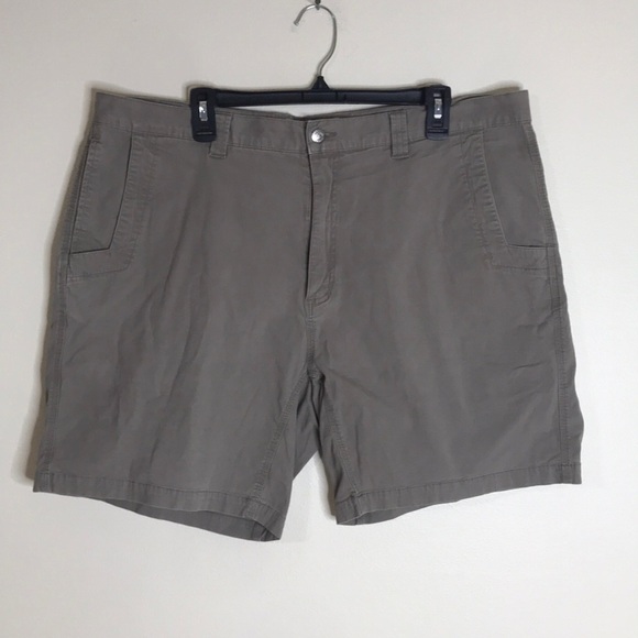 Mountain khakis mens relaxed fit organize cotton shorts size 42x8 - Picture 1 of 11